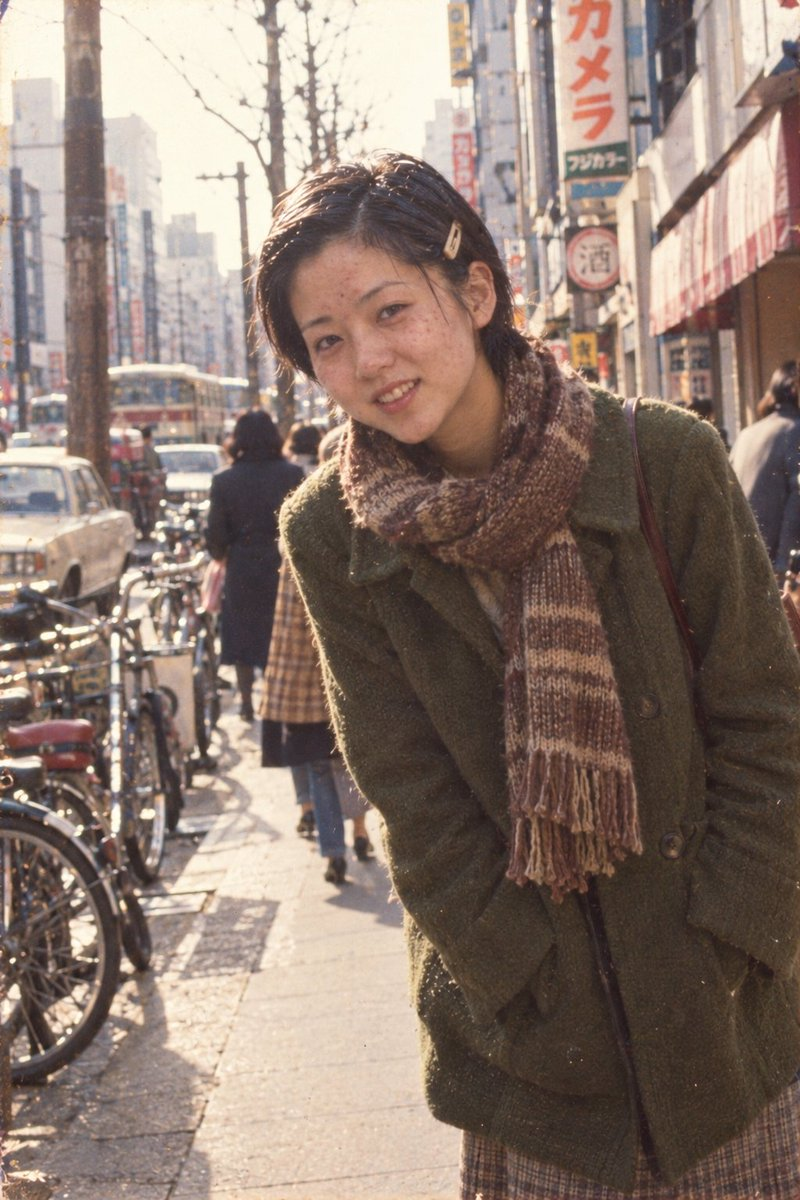 Example generated from “Showa Retro Street Portrait”