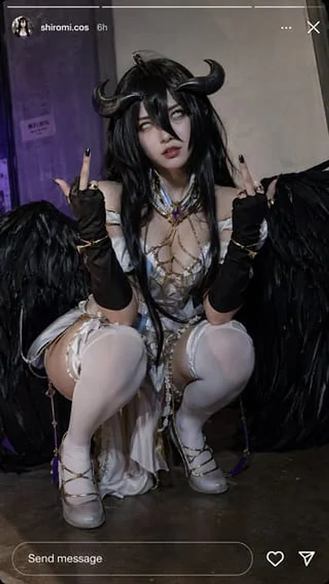 Example generated from “Instagram Cosplay Story Snapshot”