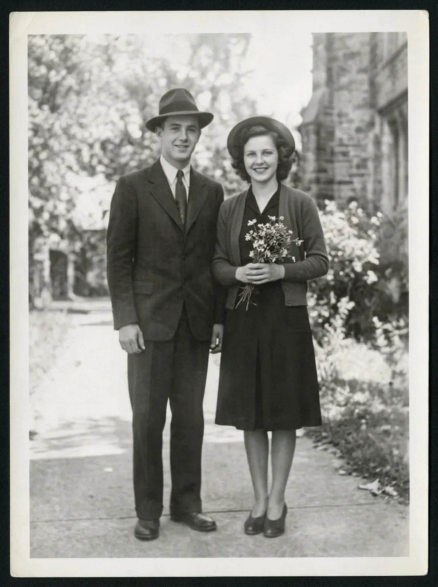 Restore a Faded Old Photo (reference photo required)
