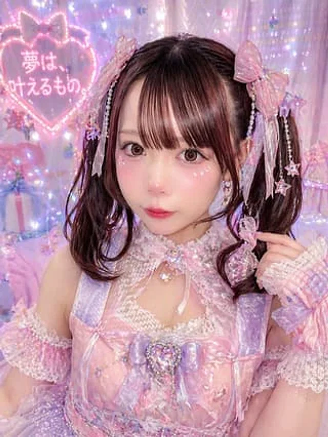 Example generated from “Pastel Idol Portrait with Neon Heart”