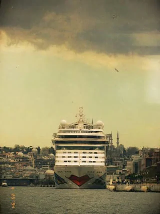 Example generated from “Vintage Cruise Ship in Istanbul”